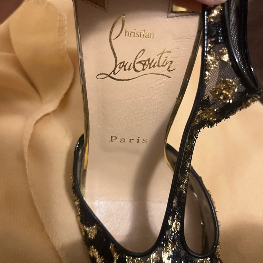 Authentic Black and gold color CL